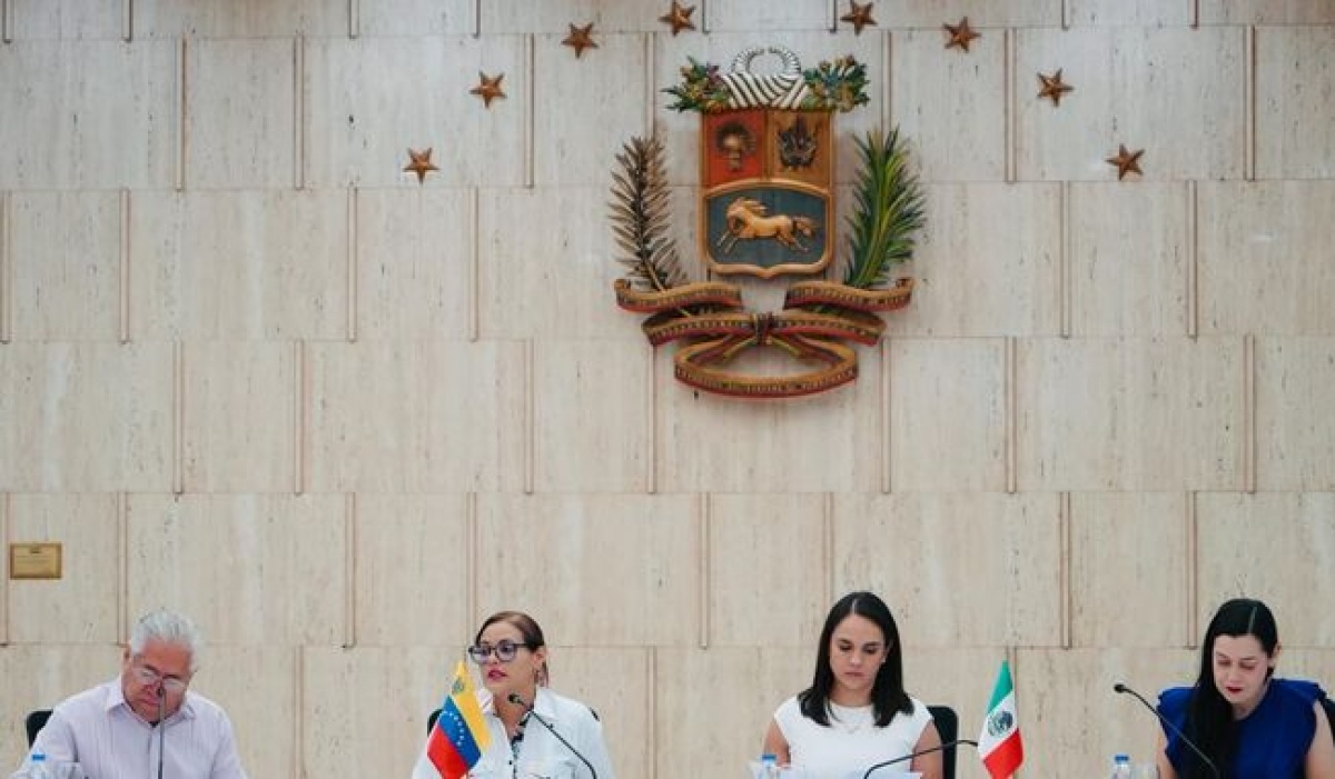 México y Venezuela fortalecen cooperación para el desarrollo regional