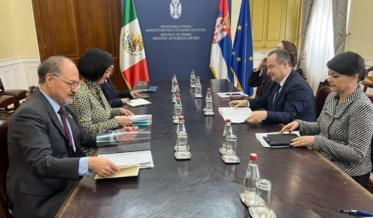Ministro de asuntos exteriores de Serbia reafirma la sólida amistad con México