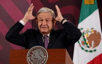 AMLO: México crece por rechazar recomendaciones de FMI y BM