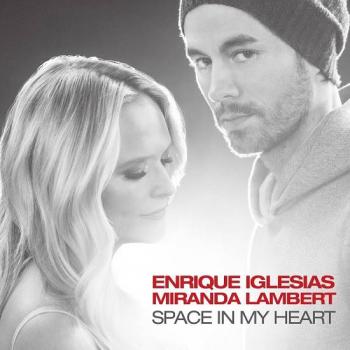 Enrique Iglesias y Miranda Lambert juntos en 