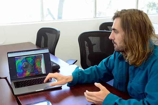 Plataforma MOUNTS de la UNAM monitoriza en tiempo real 83 volcanes en el mundo