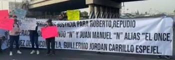Manifestantes bloquean México-Pachuca exigiendo justicia por joven asesinado