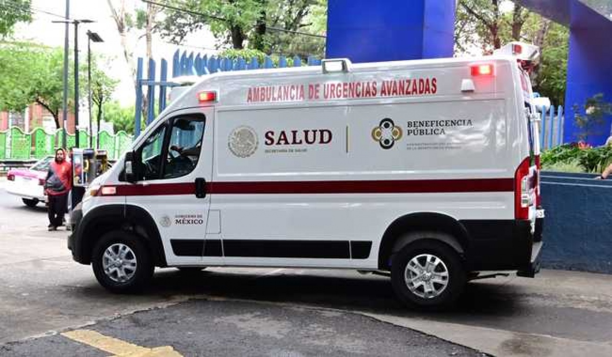 Entrega de ambulancias al INNNMVS refuerza atención a pacientes críticos 