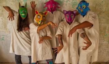 Fábulas para náufragos: espectáculo musical en el cenart 