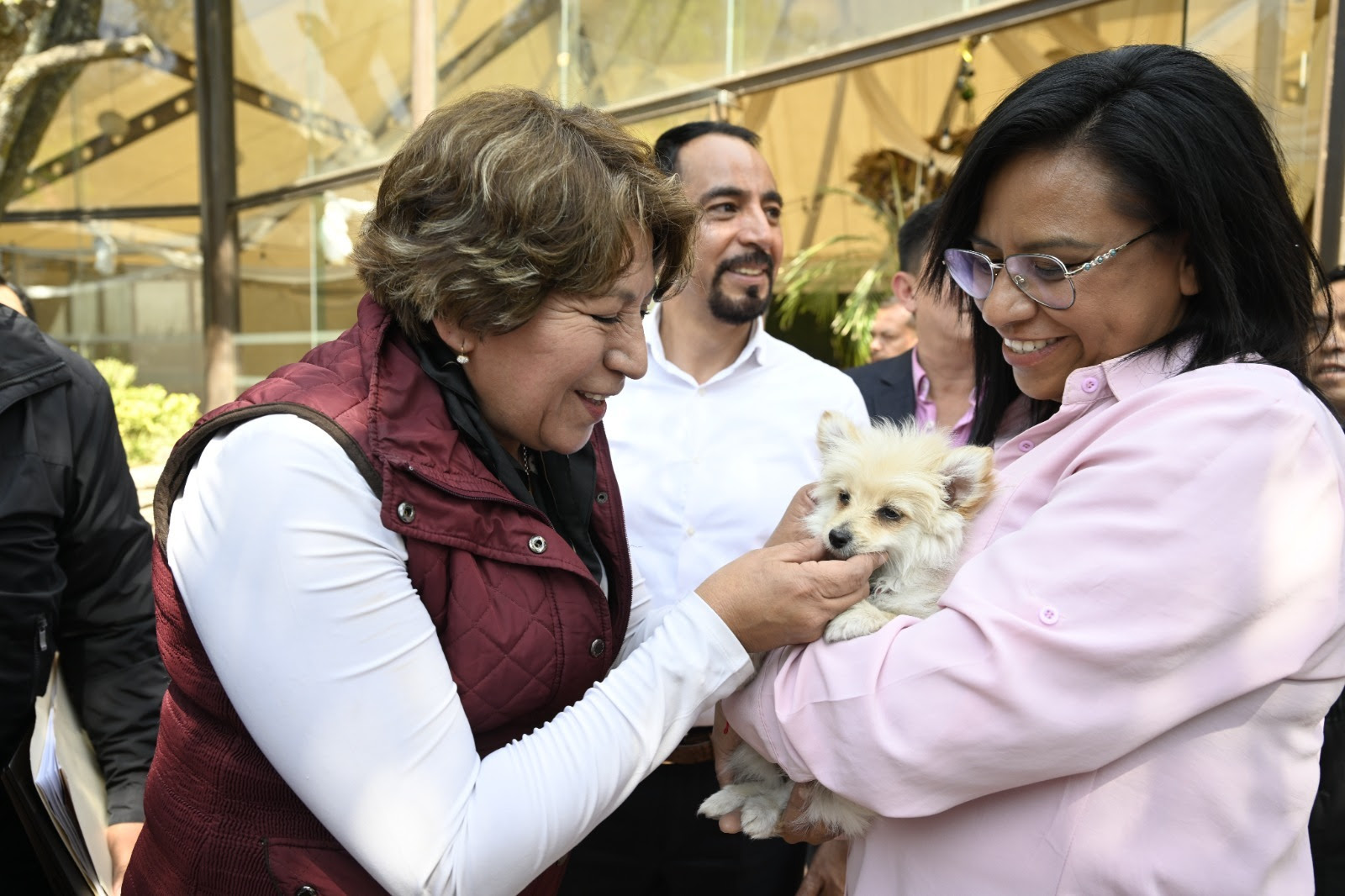 Gobernadora Delfina Gómez impulsa el bienestar animal con Jornadas de Esterilización, Vacunación y Desparasitación Canina y Felina en Amecameca
