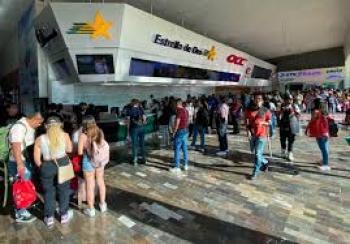 SICT anuncia descuentos en transporte para estudiantes y maestros en vacaciones de verano