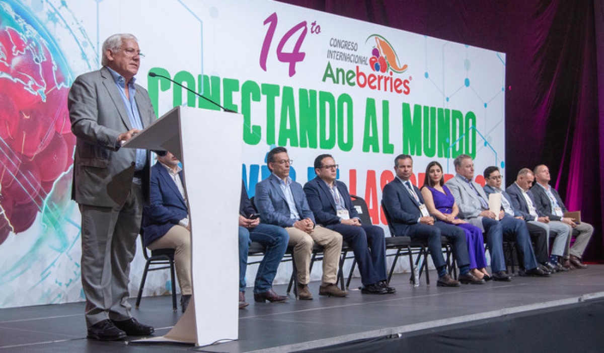 El secretario de Agricultura inaugura el Congreso Aneberries y destaca la importancia de las berries en México