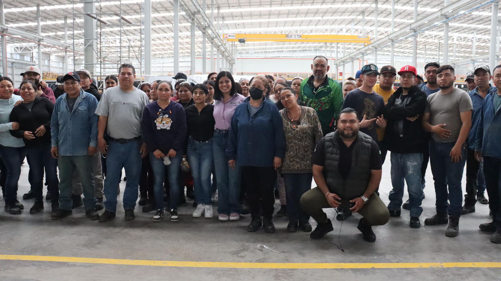 Gobierno de San Luis Potosí amplía programa de internet gratuito a jóvenes trabajadores en la zona industrial