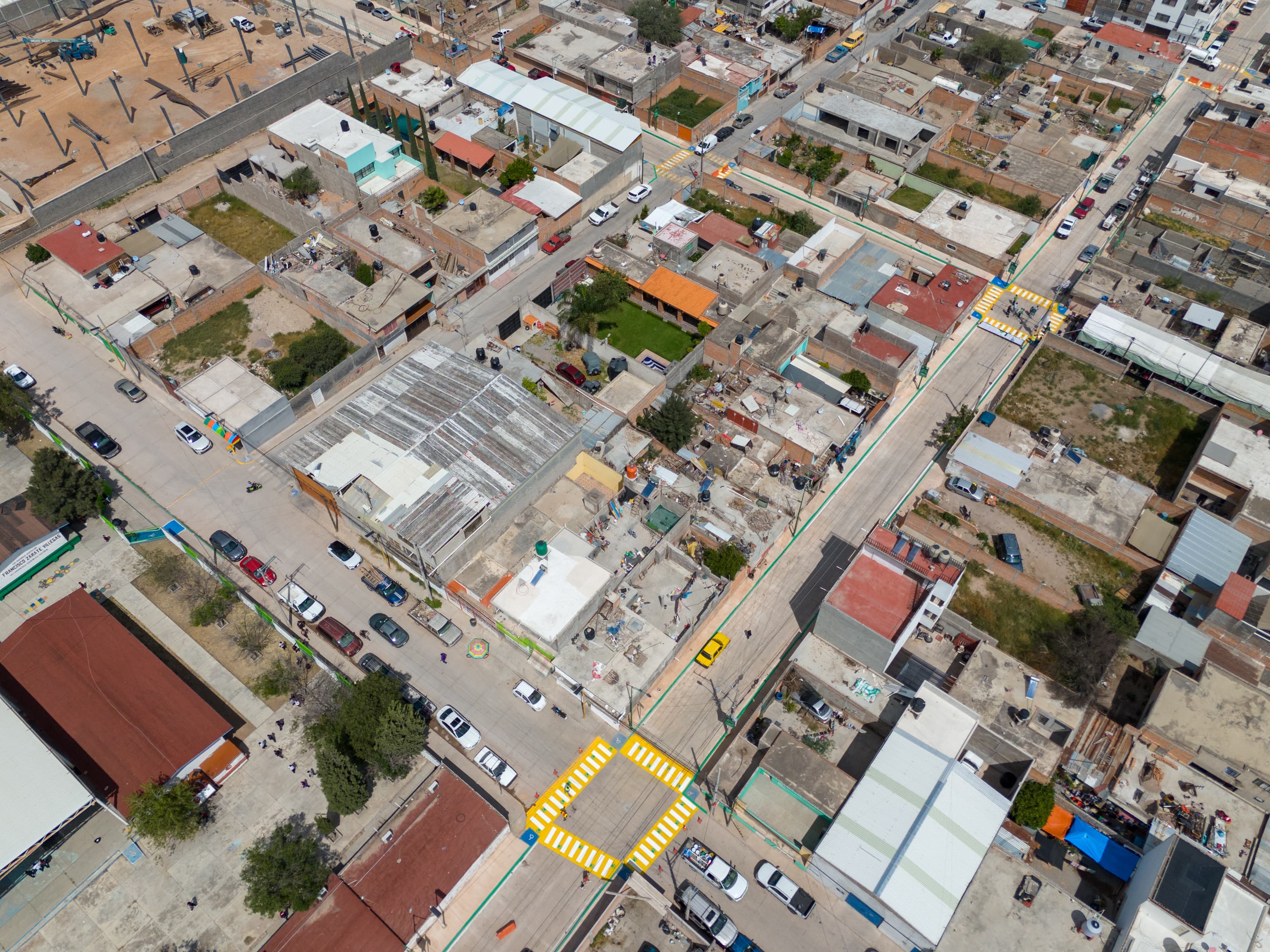 Habitantes de Bellas Lomas agradecen a Ricardo Gallardo por pavimentar sus calles