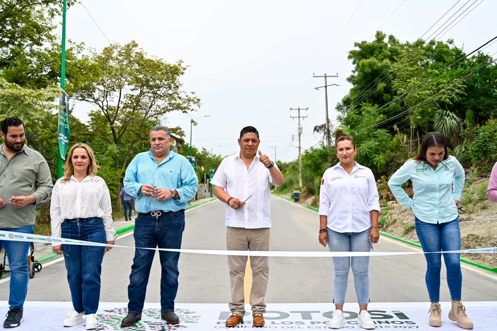 Ricardo Gallardo entrega obras viales en Ciudad Valles para mejorar conectividad y desarrollo