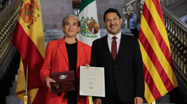 Ada Colau, huésped distinguida de la Ciudad de México por su activismo social y logros políticos