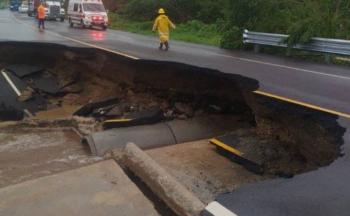 Estas carreteras y aeropuertos fueron afectados por ‘John’ en Guerrero y Oaxaca