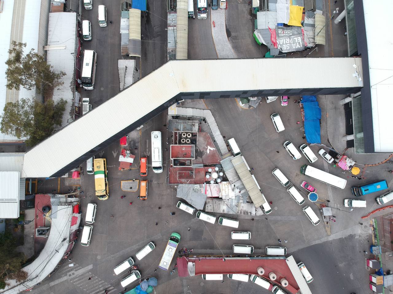 Nueva pasarela en CETRAM Indios Verdes mejora movilidad en CDMX