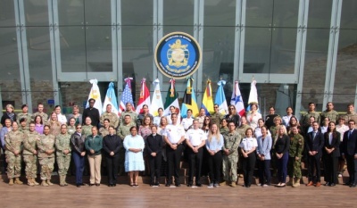 México fortalece rol de mujeres en Fuerzas Armadas con programa de paz y seguridad