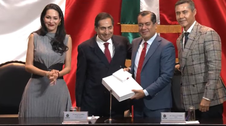 Hacienda presenta Paquete Económico 2025 priorizando justicia social y crecimiento