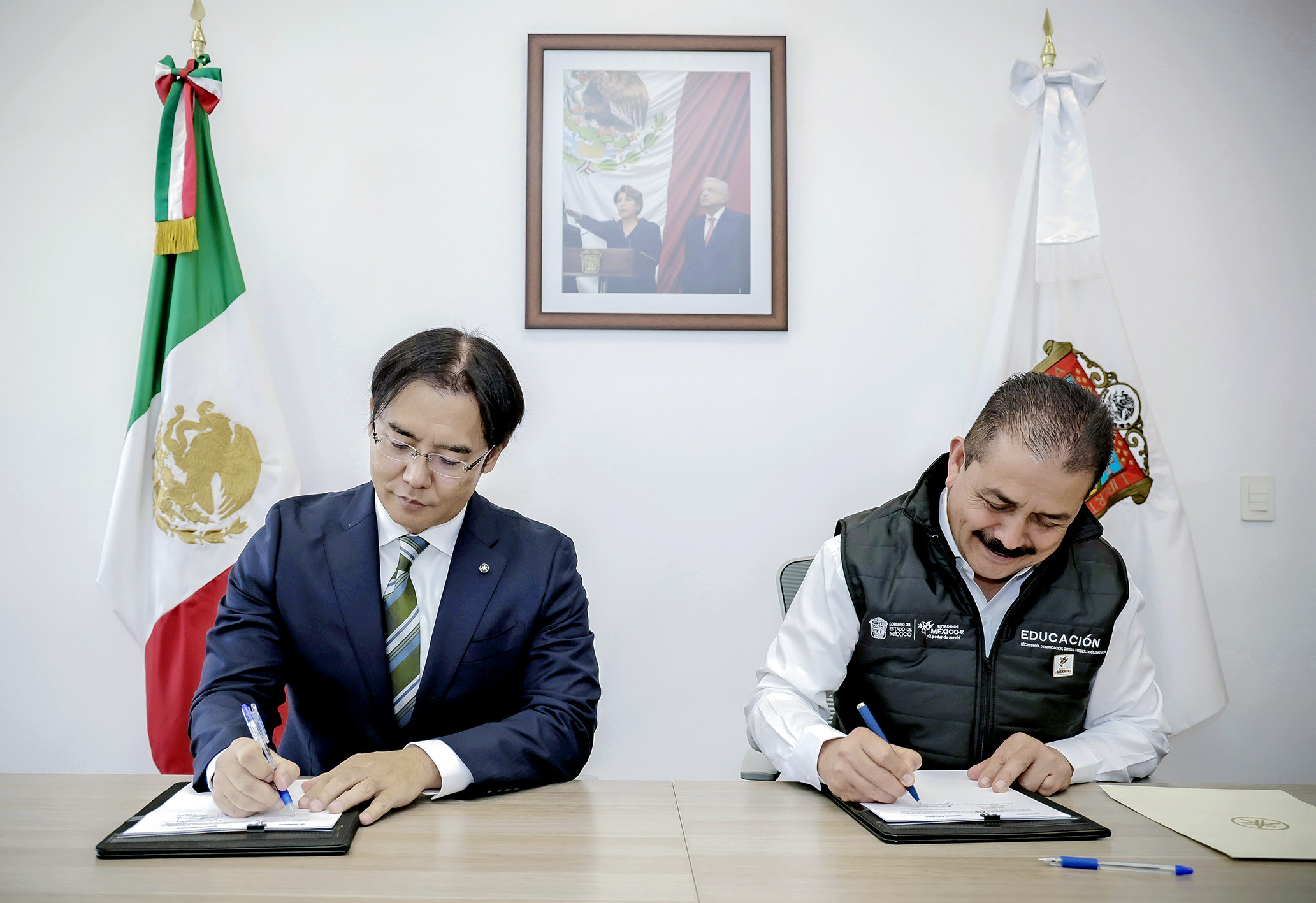 Firman convenio SECTI y Yamaha para fomentar habilidades estudiantiles a través de la música en Edoméx