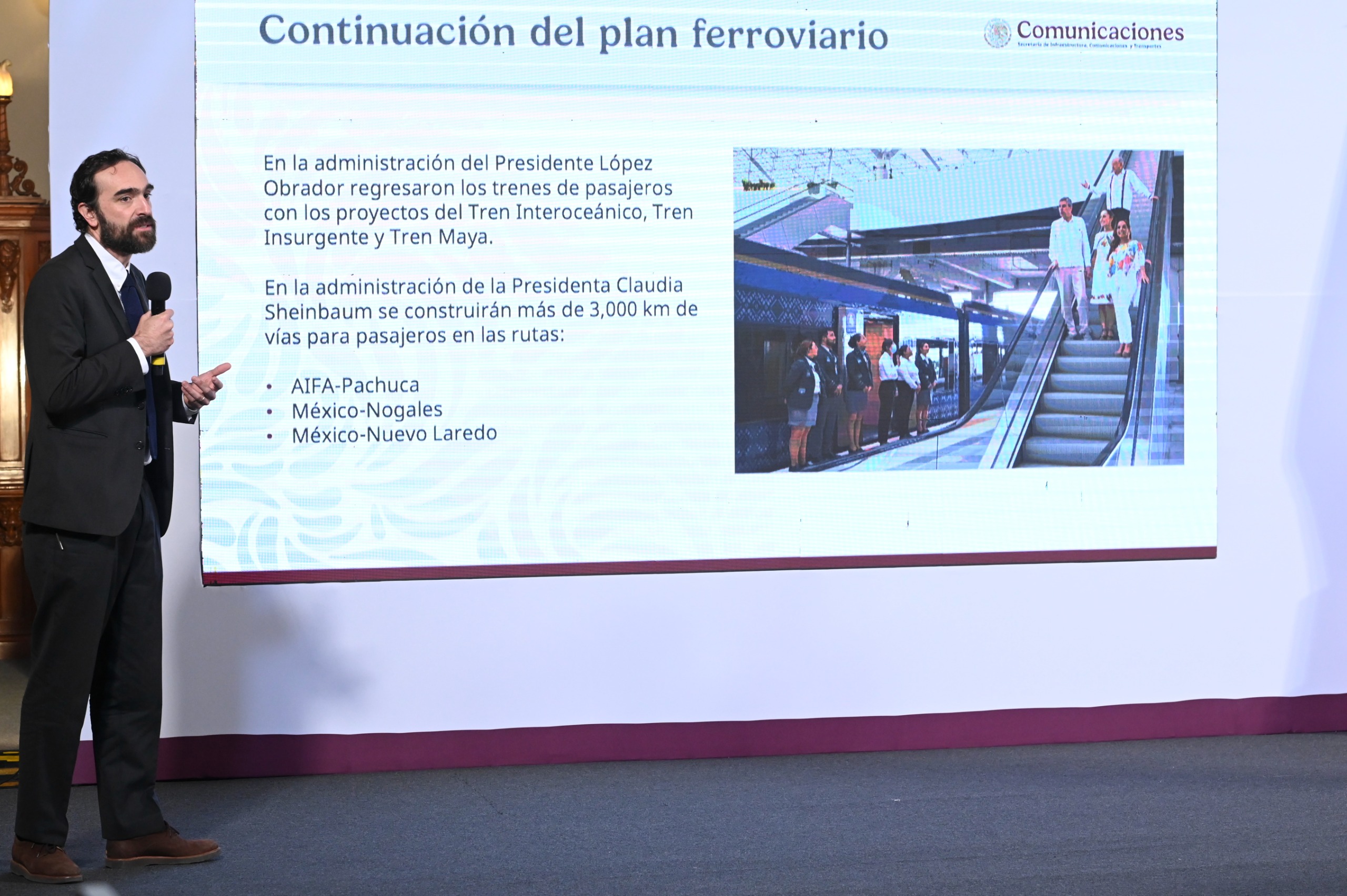 México anuncia construcción de más de 3,000 km de vías férreas para trenes de pasajeros
