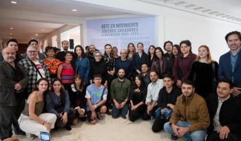 Exposición "Arte en Movimiento" reúne más de 120 piezas de Jóvenes Creadores