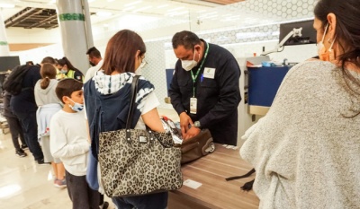 Senasica refuerza inspección sanitaria para proteger la seguridad alimentaria en temporada vacacional 