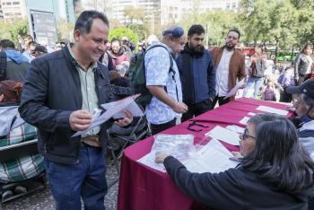 Clara Brugada anuncia plazas de base para más de 24 mil trabajadores en avance histórico laboral