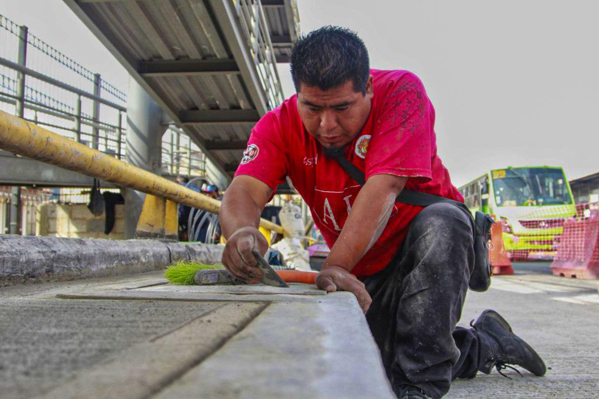 Inauguran nueva estación Calle 6 del Metrobús en Iztacalco