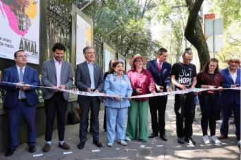 Inauguran exposición “La travesía de la pequeña Amal por México” en Chapultepec