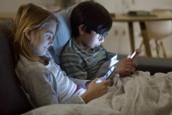 El impacto del uso digital en la infancia: beneficios y riesgos para el desarrollo cognitivo