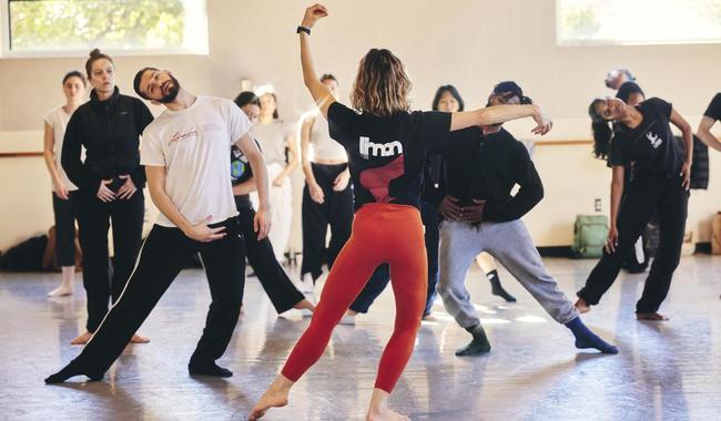 Taller de composición y movimiento con principios Humphrey/Limón en el CICO
