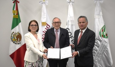 Cofepris e IMPI firman acuerdo para agilizar registros sanitarios y fortalecer el sector farmacéutico