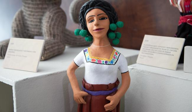 Exposición 'Lengua no es solo palabra' celebra la riqueza linguística y artística de las comunidades indígenas