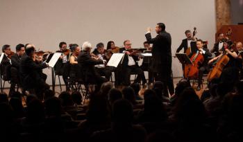 Orquesta de Cámara de Bellas Artes estrena El Fénix y la Tórtola de Francisco Ladrón de Guevara