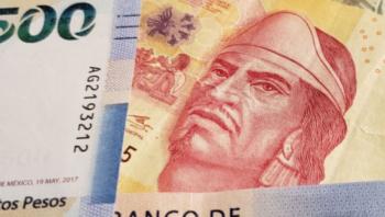 Peso mexicano se fortalece tras acuerdo sobre aranceles con Estados Unidos