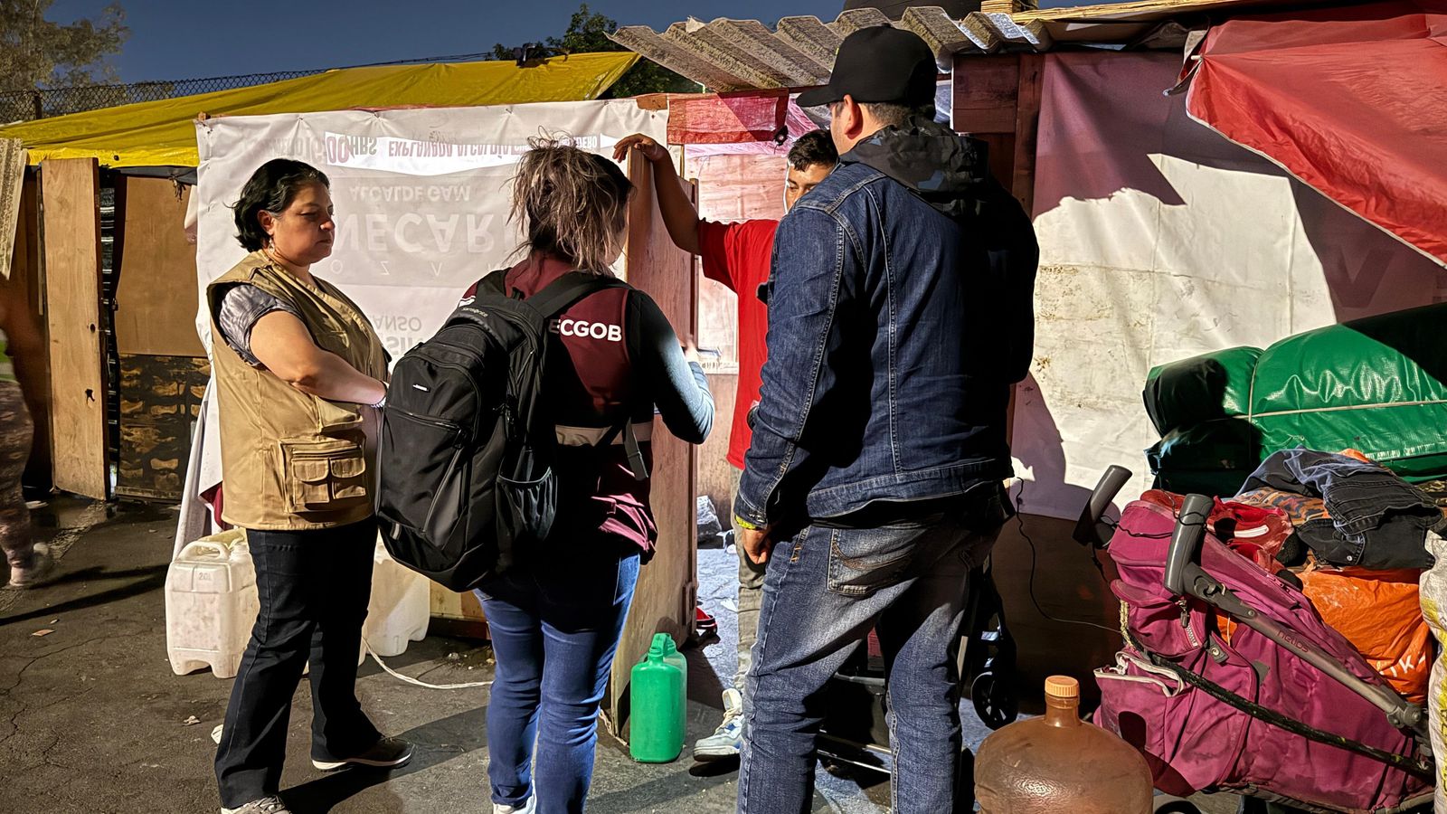 CDMX traslada a albergues a personas en movilidad humana tras detectar extorsiones
