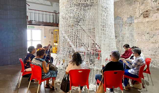 Ex Teresa Arte Actual invita a un tejido colectivo sobre el miriñaque con Alexia Miranda