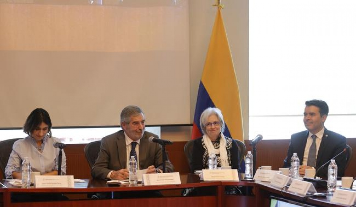México y Colombia refuerzan cooperación bilateral en migración y asistencia consular