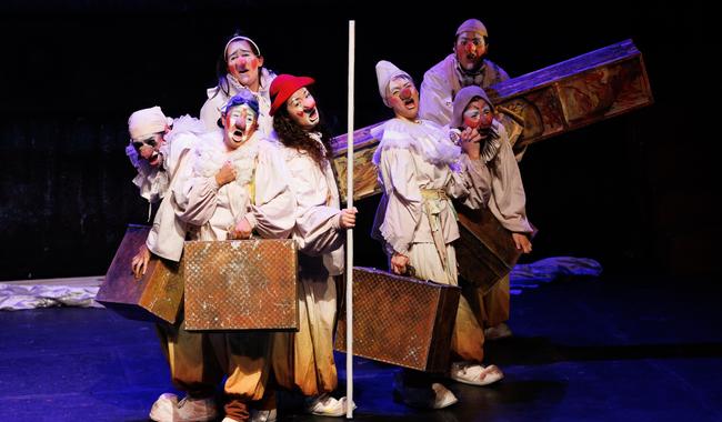 El navío de los ingenuos: teatro infantil con mensajes de resiliencia y pertenencia