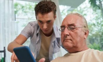 Uso de tecnología podría reducir el riesgo de deterioro cognitivo en adultos mayores