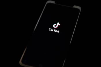 Amazon lanza oferta para comprar TikTok ante posible prohibición en Estados Unidos