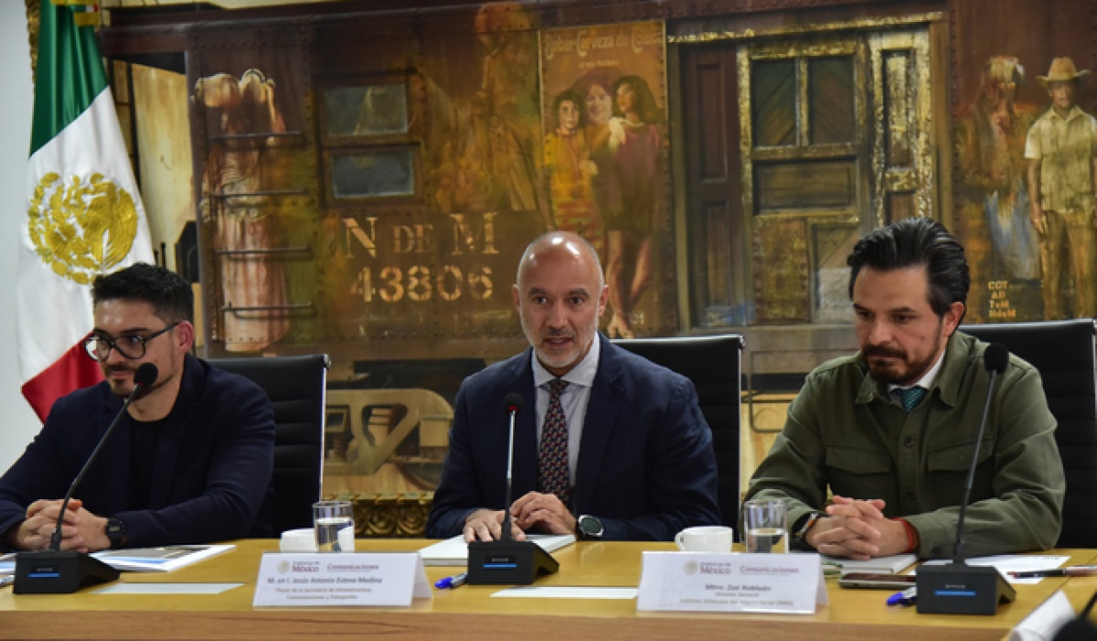 Firman convenio SICT e IMSS para construir hospitales y centros infantiles con visión de justicia social