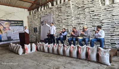 AGRICULTURA entrega 28 mil toneladas de fertilizante gratuito a productores de Jalisco