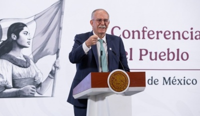 México y Estados Unidos refuerzan combate al gusano barrenador del ganado con casi mil millones de moscas estériles