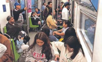 Hasta 7.5 años de cárcel por pinchazos en el Metro de CDMX tras nueva reforma penal