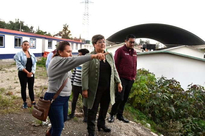 Hilda Salazar Gil supervisa afectaciones por lluvias en Coyotepec y coordina apoyo estatal