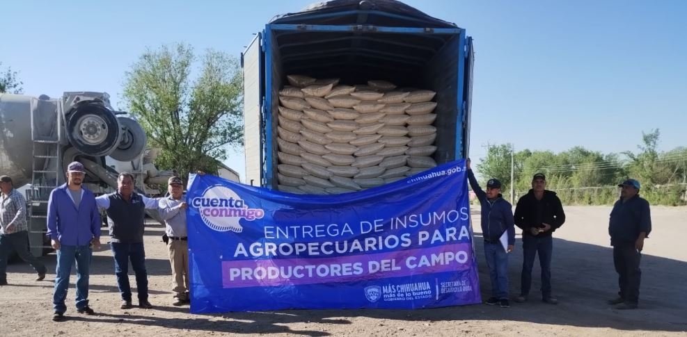 SDR entrega 6 mil toneladas de maíz a ganaderos afectados por sequía en Chihuahua