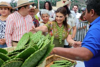 Clara Brugada declara patrimonio biocultural a terrazas agrícolas y anuncia Feria del Nopal trimestral en CDMX