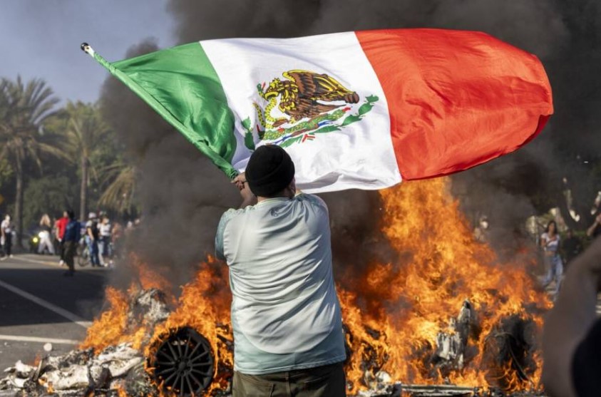 Consulado de México en Los Ángeles pide calma ante redadas de ICE y protestas migrantes