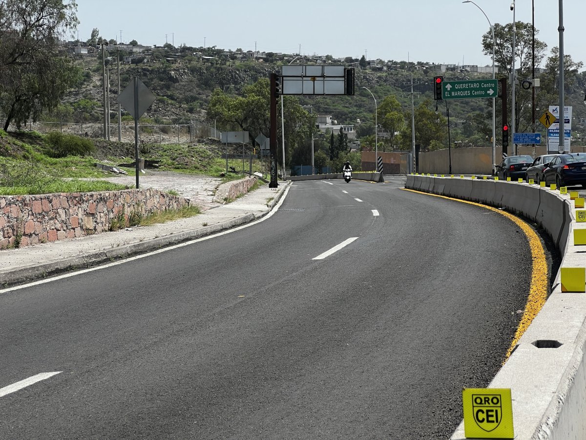 Querétaro rehabilita más de 13 km de carreteras estatales con inversión de 38 millones
