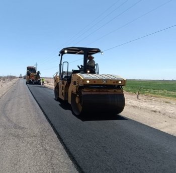 Gobierno de BCS inicia reencarpetado en Comondú con inversión de 9 mdp para mejorar conectividad