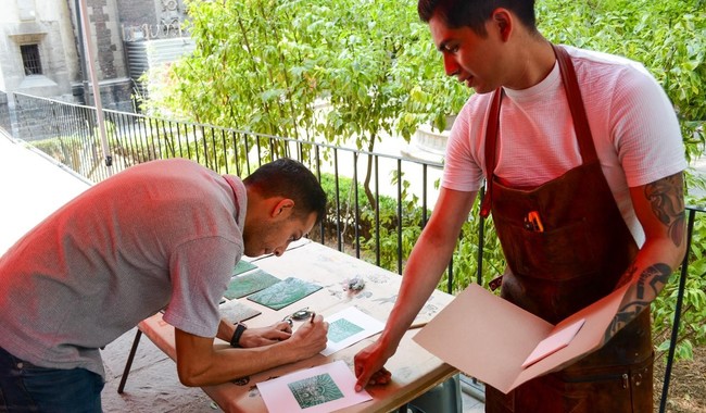 El MUNAE ofrecerá taller de serigrafía inspirado en Joy Laville con jazz en vivo de la Big Band Infantil