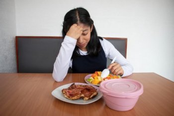 ISSEMYM reporta 441 casos de trastornos alimenticios en 2024: 67% en mujeres